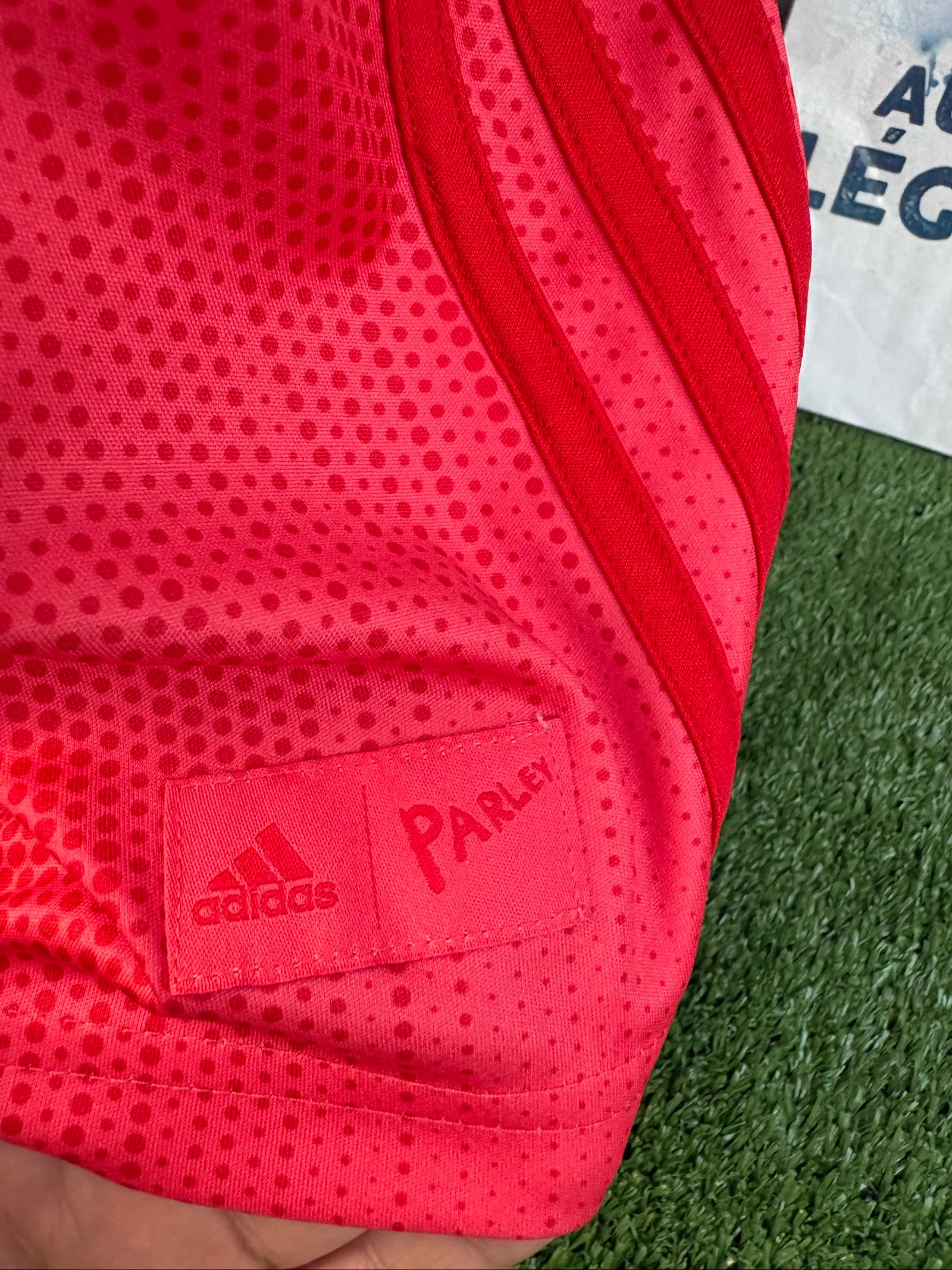 Bale Real Madrid Jersey – photo 8
